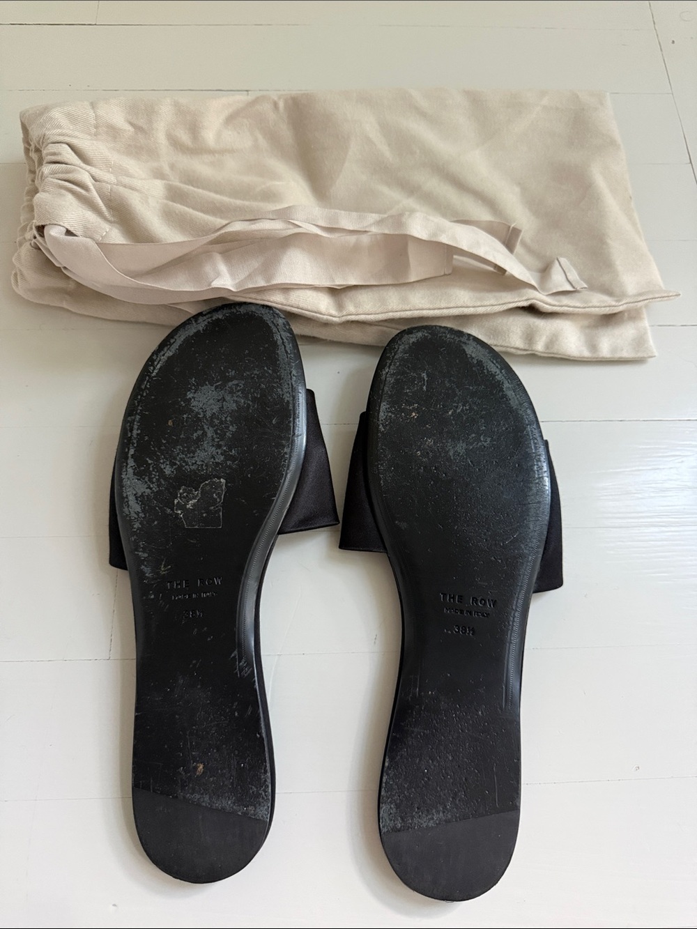 The Row Satin Slides Black 38.5 - Picture 6 of 7